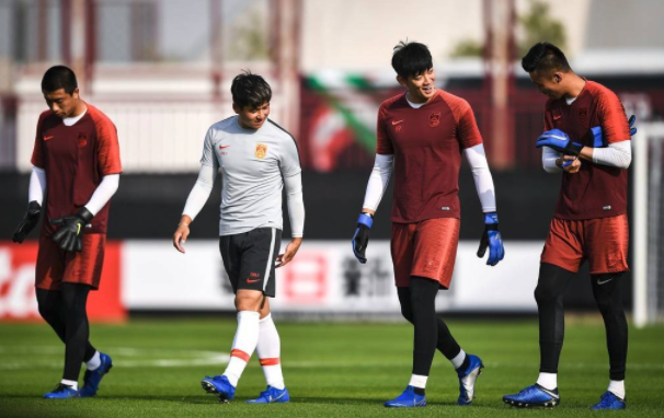 爱游戏APP服务-刚刚！北京国安冲刺阶段遗憾出局广东宏远调整名单备战西甲，斯图加特围绕NBA季后赛篮板制胜