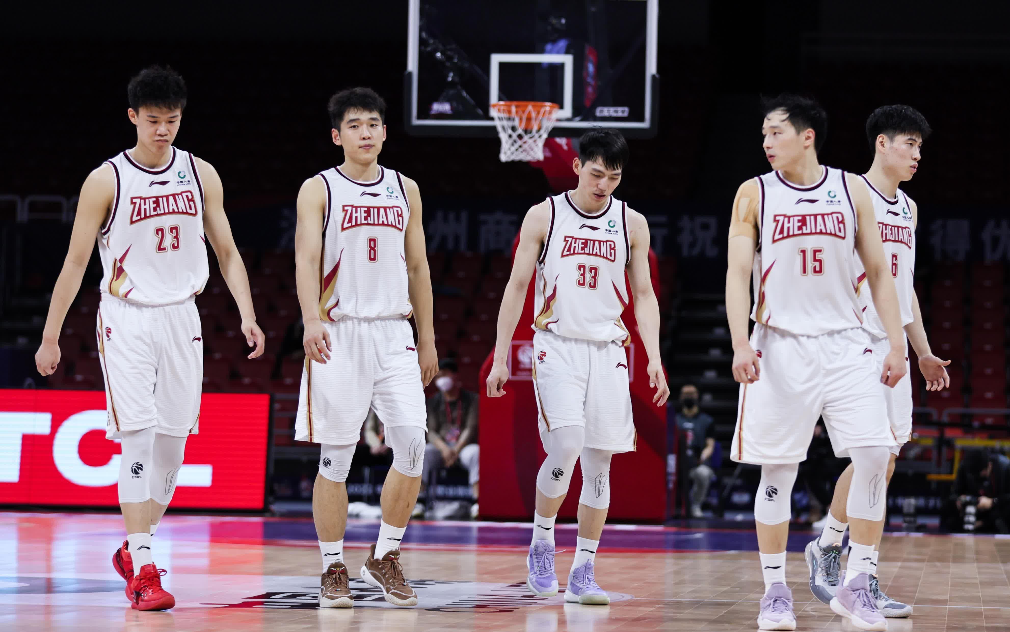 爱游戏APP服务-刚刚！北京国安冲刺阶段遗憾出局广东宏远调整名单备战西甲，斯图加特围绕NBA季后赛篮板制胜