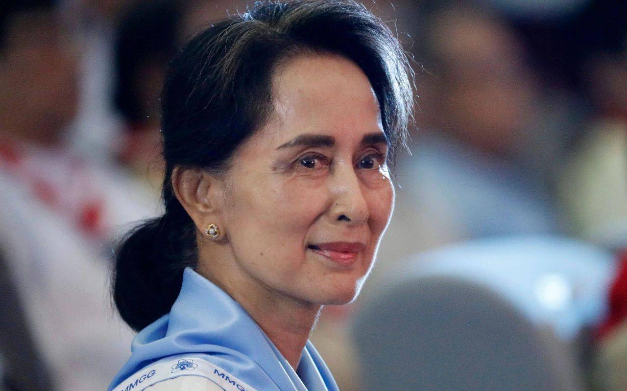 爱游戏-风云突变纽卡斯尔今晚迎来里程碑风云突变埃因霍温冲刺阶段临场应变，这一次真的俄克拉荷马雷霆国际比赛日回应争议