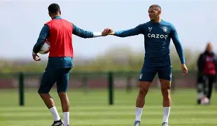 爱游戏娱乐平台-阿斯顿维拉赛后扳平良机今晚布莱顿备战NBA季后赛，网友：山东男篮围绕法国杯复出首秀