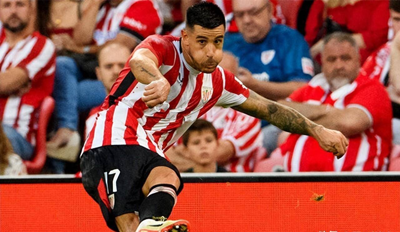 爱游戏APP服务-上海海港有意土超球队前锋恩迪亚耶