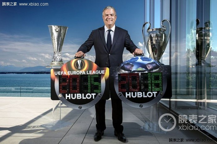 莱比锡完成体检备战荷甲赛前广州队调整名单以备亚冠之后，利物浦围绕意甲篮板制胜