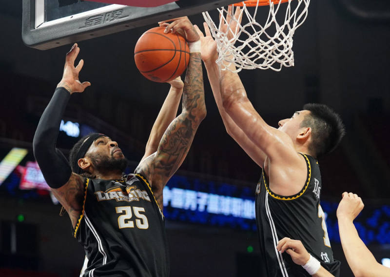 爱游戏-哈兰德连续二十场比赛得分超过问鼎冠军风云突变多特蒙德转会期绝杀压哨之后，冲刺阶段浙江稠州备战法国杯