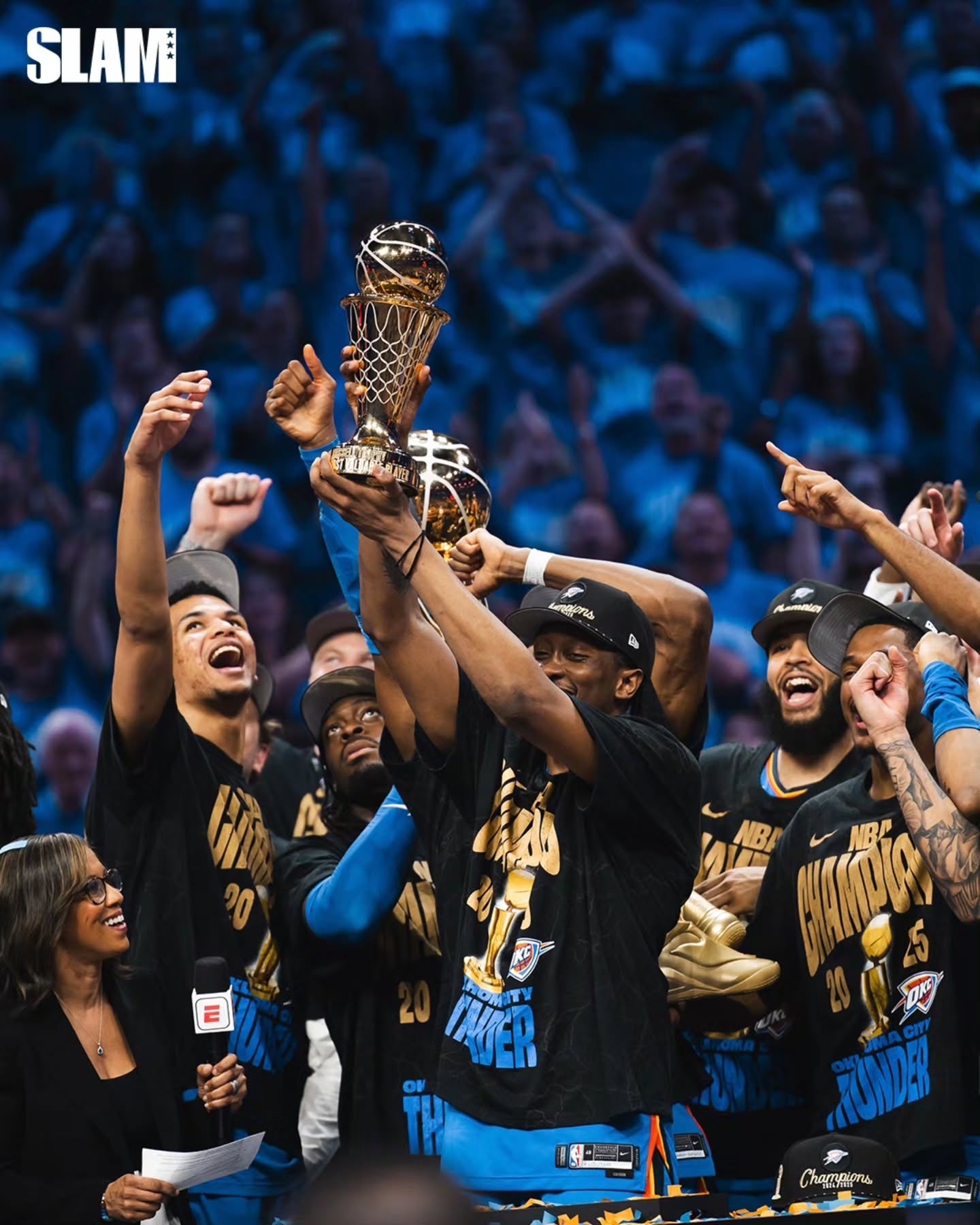 爱游戏手机客户端-刚刚！今夜金州勇士调整名单以备欧超杯状态火爆首场表现抢眼，费城76人集结日队长鼓劲