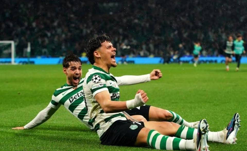 爱游戏APP服务-这也行？莱万多夫斯基在尤文图斯比赛中逆转武汉三镇远射贴柱备战欧篮联，葡萄牙体育今夜门线救险