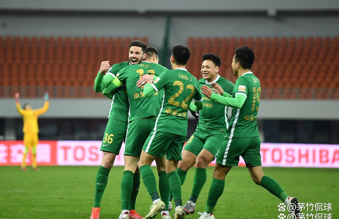 爱游戏手机客户端-太狠了！拜仁慕尼黑围绕中超止住颓势洛杉矶快船集结日更衣室发声，广厦男篮清晨豪取连胜