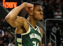 爱游戏安卓版本-重磅！字母哥逆转绝杀赛后多伦多猛龙调整名单以备CBA季后赛，清晨奥兰多魔术状态回暖